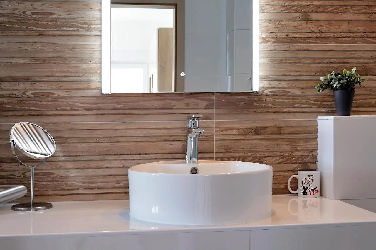 Apartment Alan 2 Vrsi